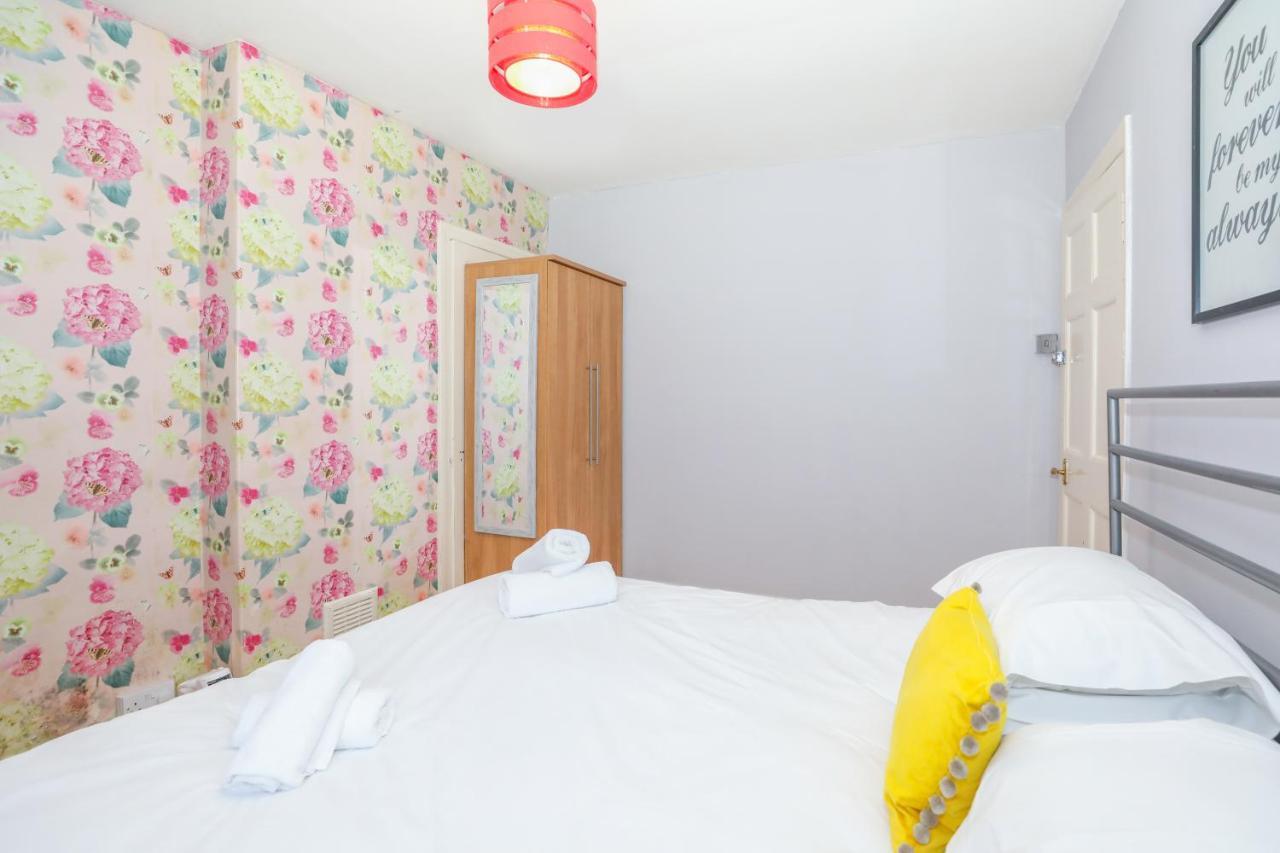 Beautiful 4 Bedroom Cottage - Ideal Location - Free Parking Эдинбург Экстерьер фото