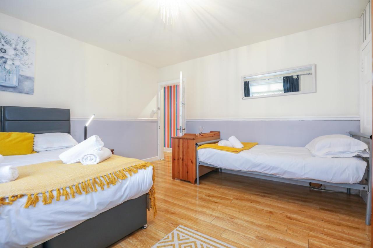 Beautiful 4 Bedroom Cottage - Ideal Location - Free Parking Эдинбург Экстерьер фото
