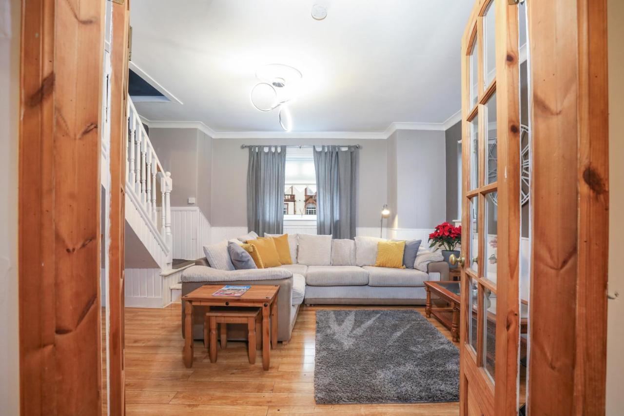 Beautiful 4 Bedroom Cottage - Ideal Location - Free Parking Эдинбург Экстерьер фото