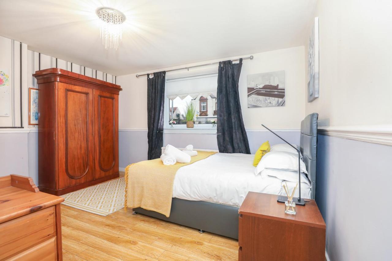 Beautiful 4 Bedroom Cottage - Ideal Location - Free Parking Эдинбург Экстерьер фото