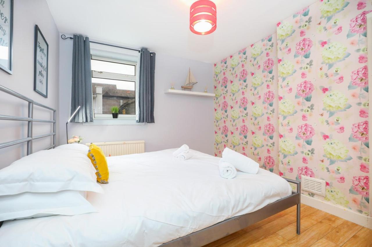 Beautiful 4 Bedroom Cottage - Ideal Location - Free Parking Эдинбург Экстерьер фото