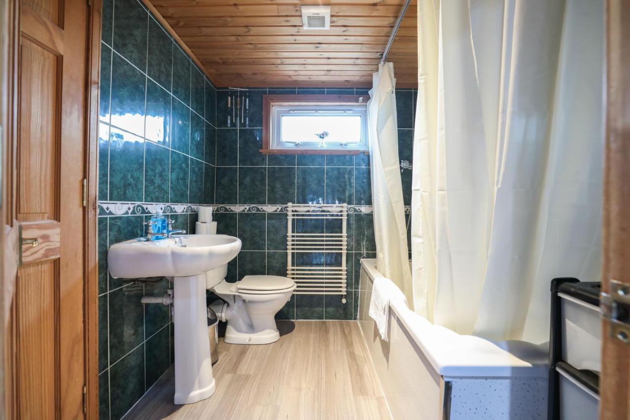 Beautiful 4 Bedroom Cottage - Ideal Location - Free Parking Эдинбург Экстерьер фото
